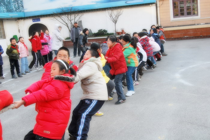 拔河比赛作文四年级,拔河比赛作文四年级